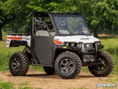 bobcat_uv34_power_flip_windshield_5.jpg