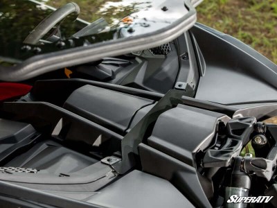 can-am-maverick_x3-power-flip_windshield_04.jpg
