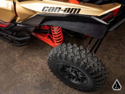 can-am-x3-assault-low-profile-fender-flares_04.jpg