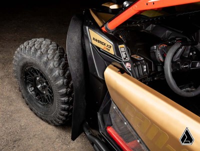 can-am-x3-assault-low-profile-fender-flares_06.jpg