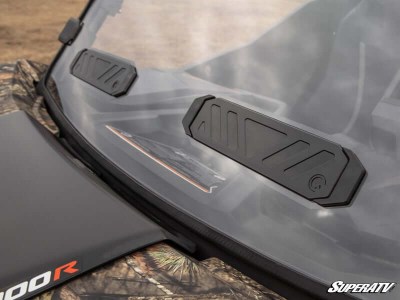 can-am_commander_vented_front_windshield_3_2.jpg