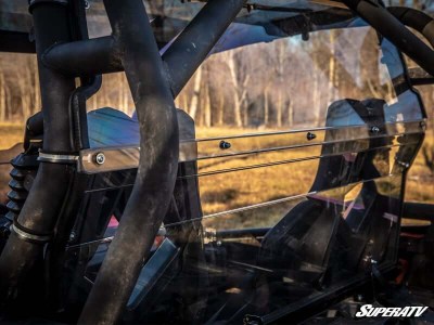can-am_maverick_rear_windshield_4_1.jpg
