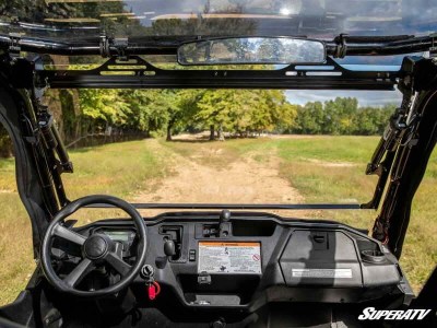 honda-pioneer-1000-power-flip-windshield_08.jpg
