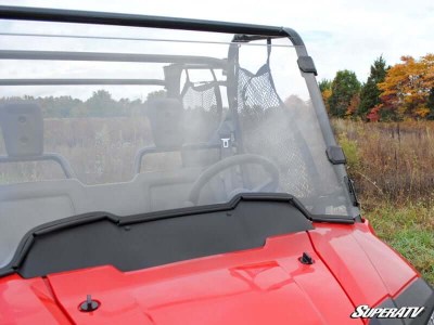 honda-pioneer-700-scratch-resistant-full-windshield-04.jpg