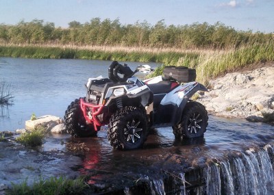 interco-reptile-14inch-wheel-kit-polaris6.jpg