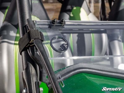 kawasaki_teryx4_flip_down_windshield_04.jpg