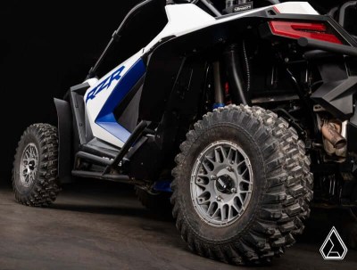 polaris-pro-xp-assault-low-profile-fender-flares_07_1_1.jpg
