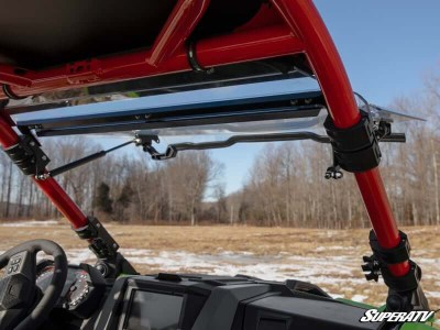 polaris_pror_flip-up-windshield_8_1_1.jpg